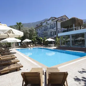 2* Otel Peace